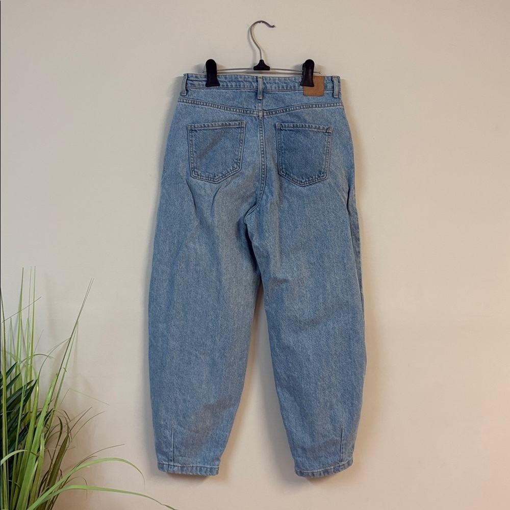 Zara  Women’s Light Blue slouchy Jeans size us 0 - Picture 6 of 7